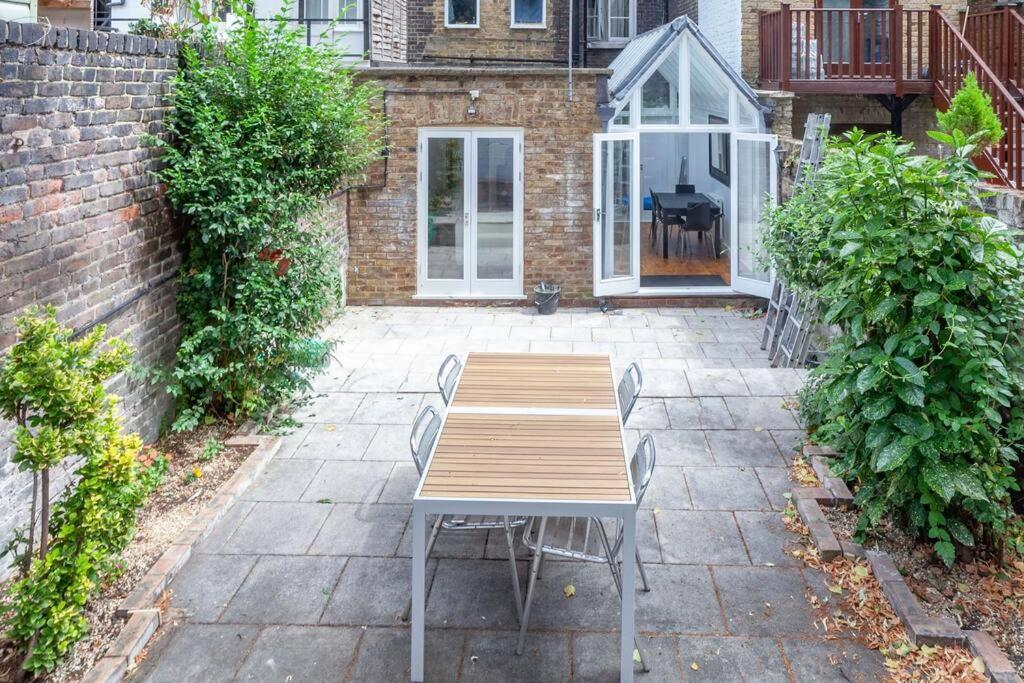 Sunny, 2Bed 2Bath, Garden Apartment Near Hyde Park London Exterior photo